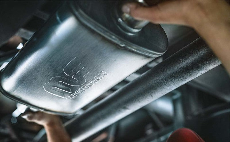 MagnaFlow Muffler Mag SS 5X8 14 2.5/2.5 O/C - Image 4